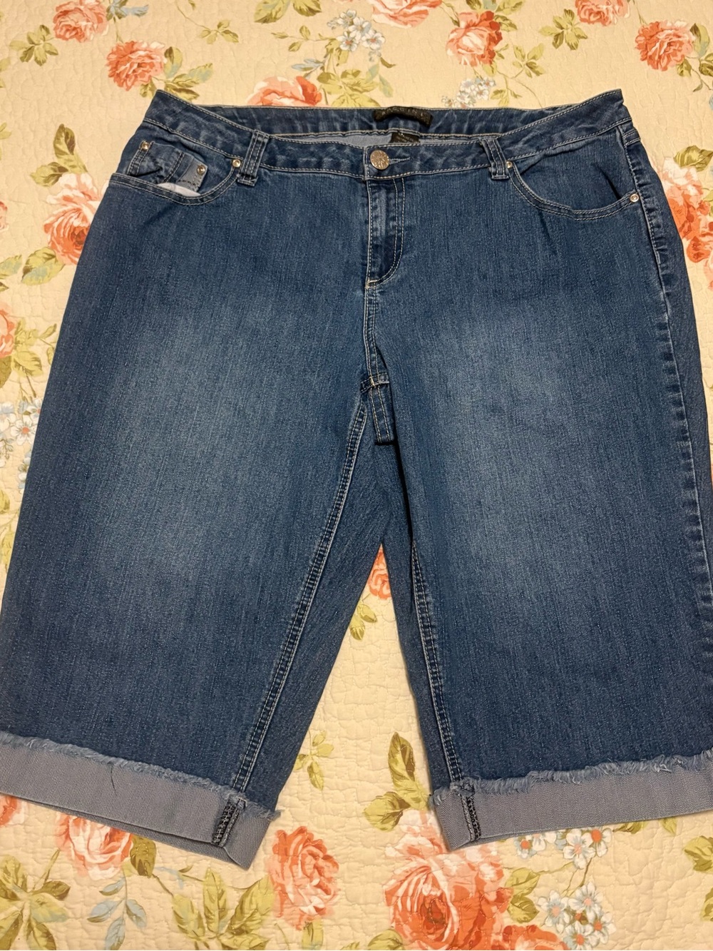 Baccini Blue Jean Women's 16W Cuffed Whiskered Straight Leg